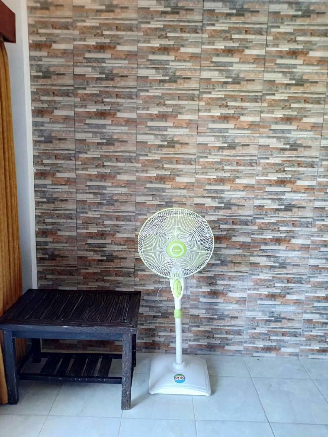 Gubug Balian Beach Bungalow Selemadeg  Екстер'єр фото